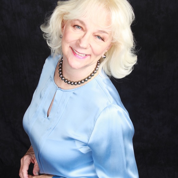 Meet your Posher, Linda - Picture 1 of 1